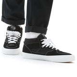 TÊNIS VANS SKATE HALF CAB - PRETO/BRANCO